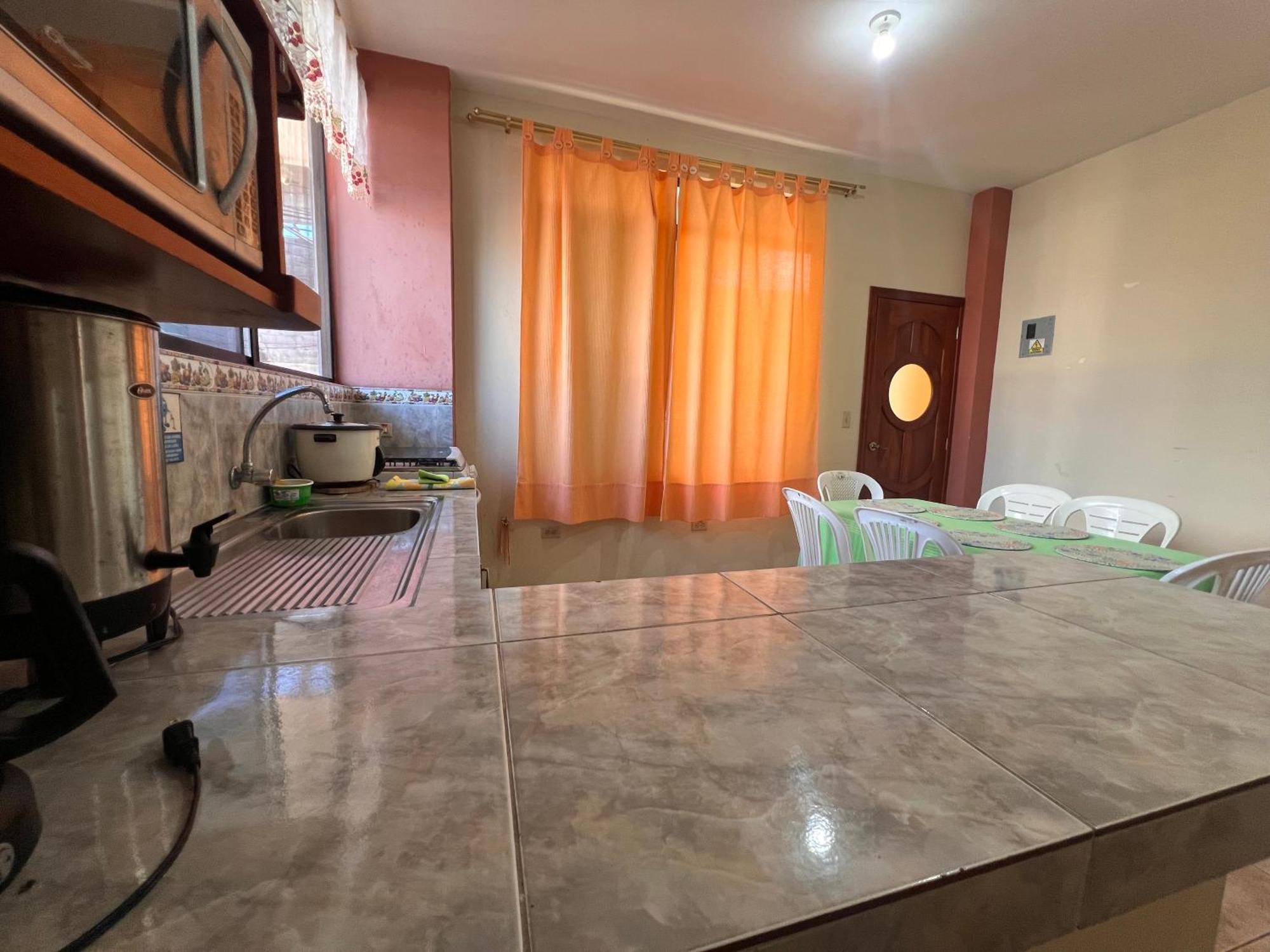 Hostal Casa Cascada Puerto Ayora  Bagian luar foto